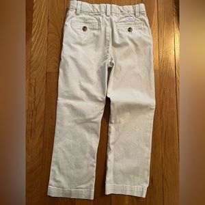 Vineyard Vines Boys khakis size 6